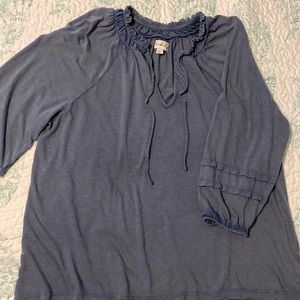 Wonderly brand top. Softest fabric ever!